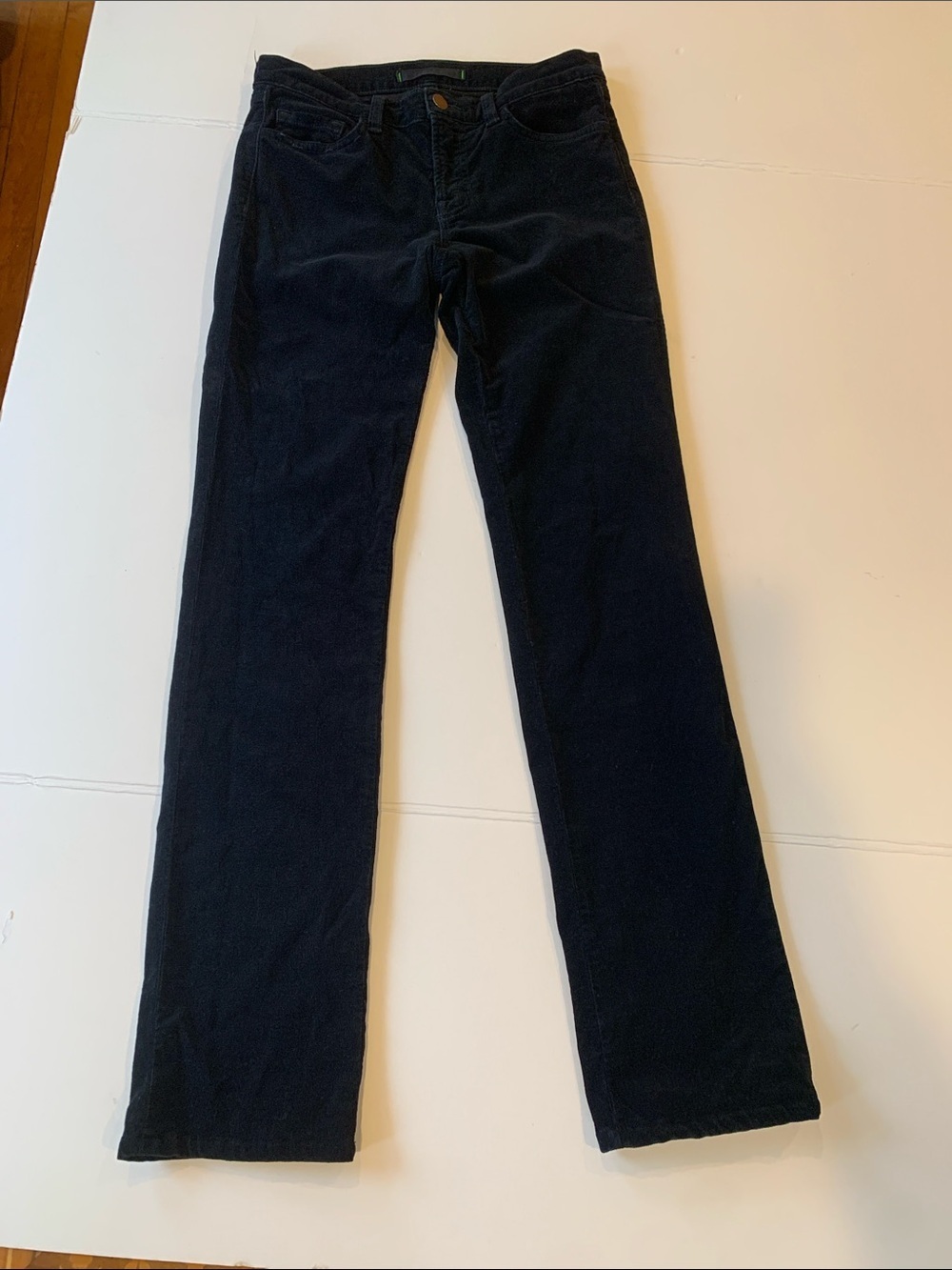 J Brand 514 Women’s Size 27 Mid-Rise Stretch Black Cigarette Corduroy Pants